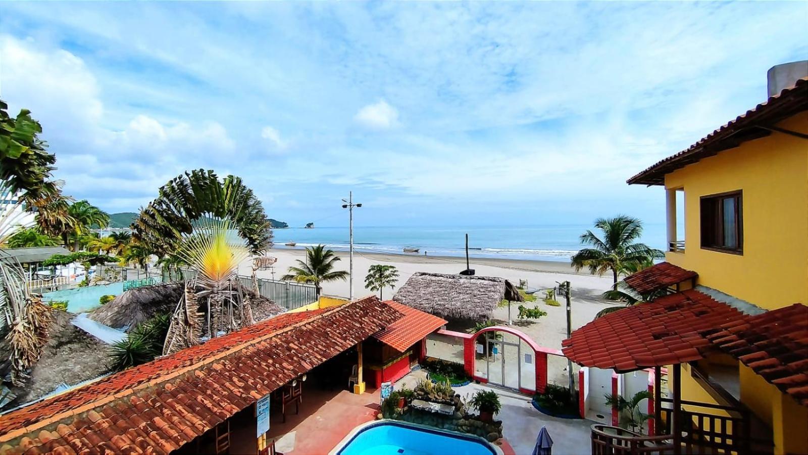 Cielo Azul 3* Atacames